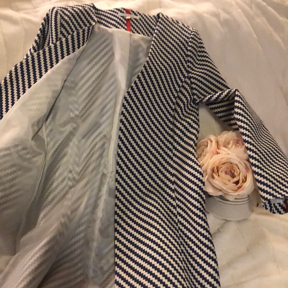 Beautiful long blazer jacket - Picture 2 of 4